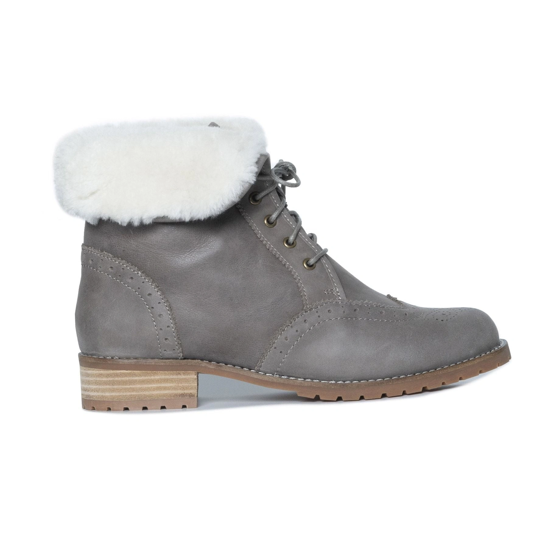 Alice's Leather Lace-Ups: Walk This Way! Chic Boots Ready for Anything.